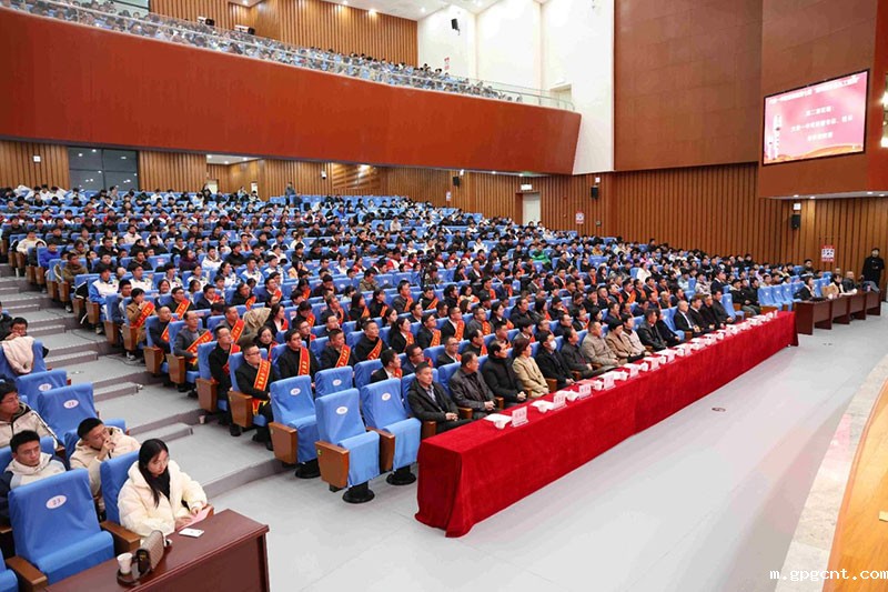 1735299550298852.jpg 六安一中3.jpg